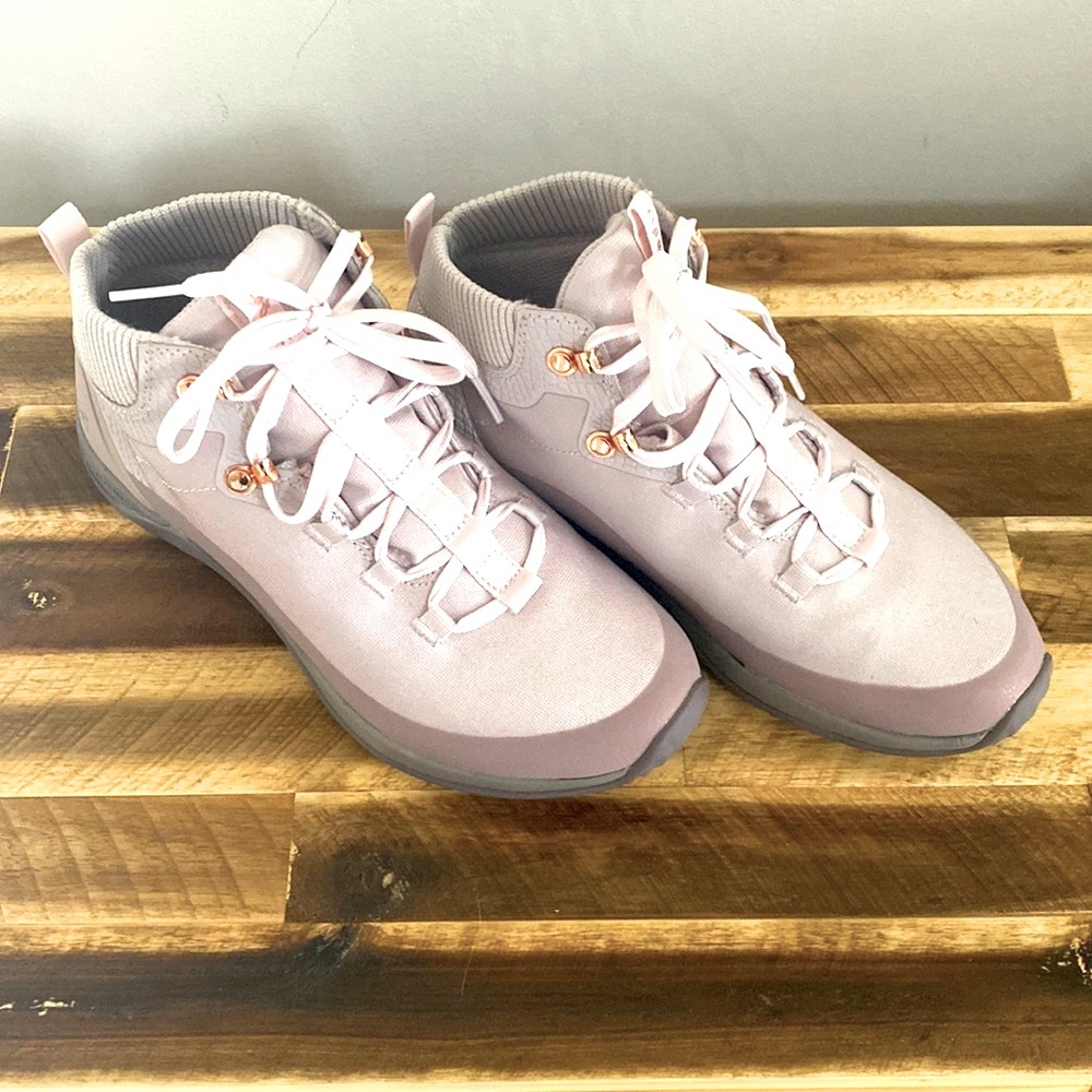 RYKA Echo lavender hiking boots